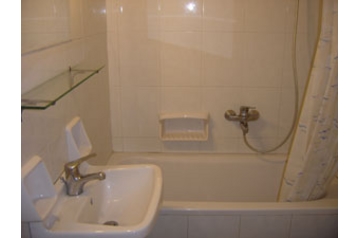 Grčija Privát Agios Adrianos, Eksterier